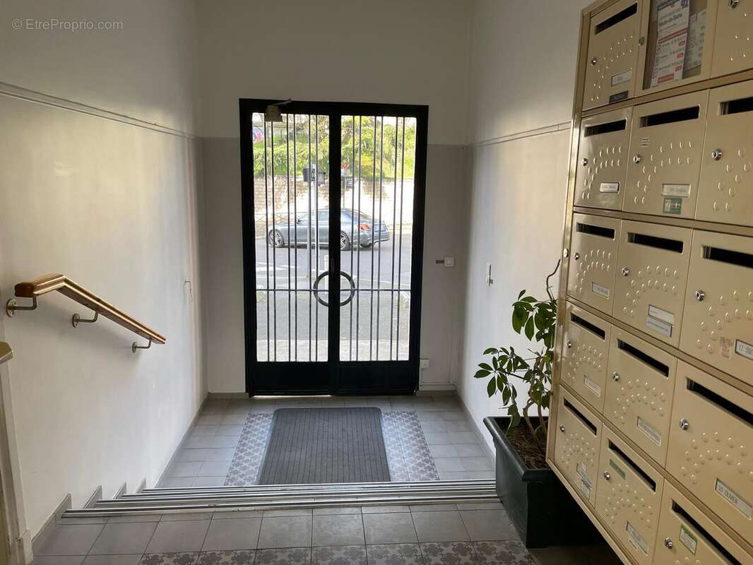 Appartement à NANTERRE