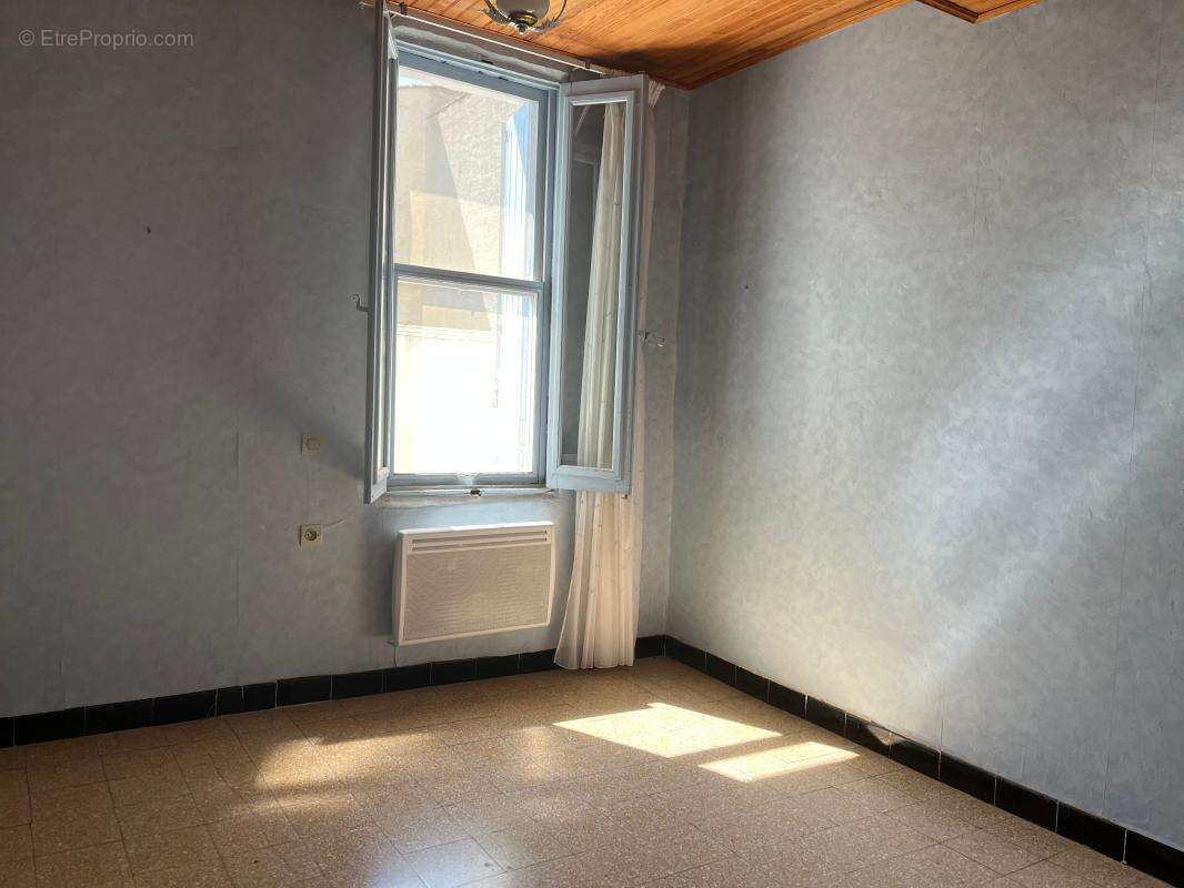 Maison à VILLEVEYRAC