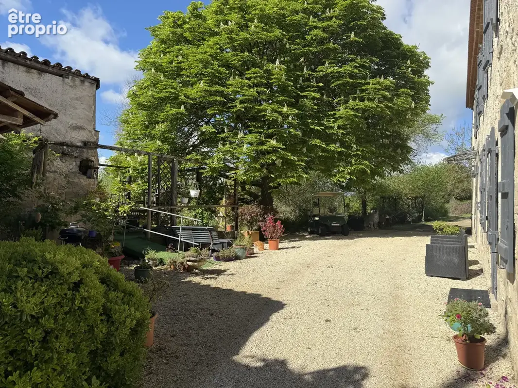Maison de campagne avec dépendances à la limite du Gers et du Lot et Garonne - photo 10