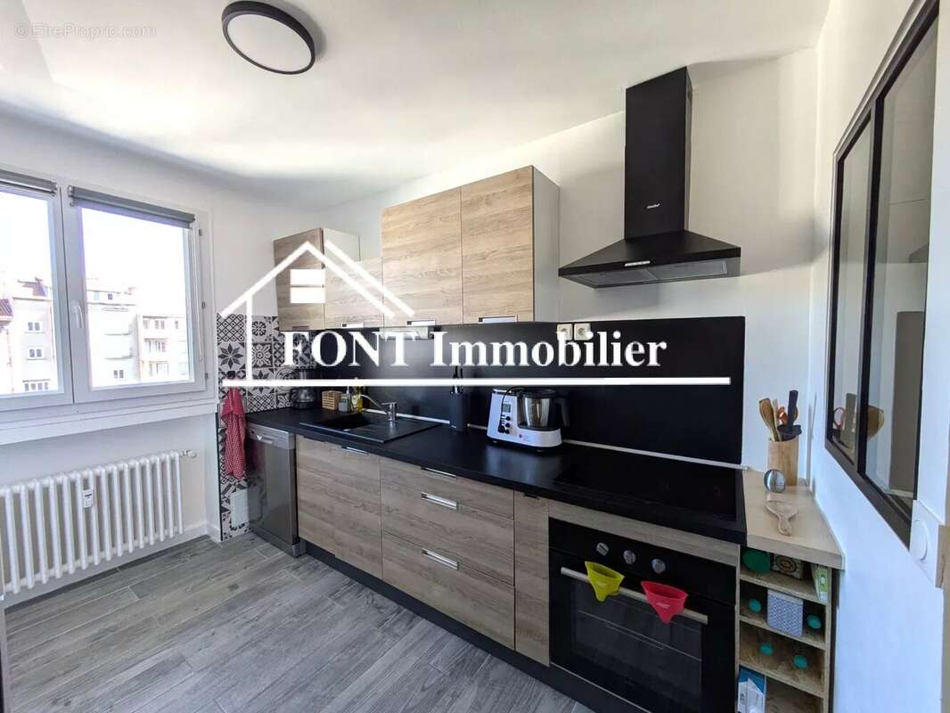 Appartement à SAINT-ETIENNE