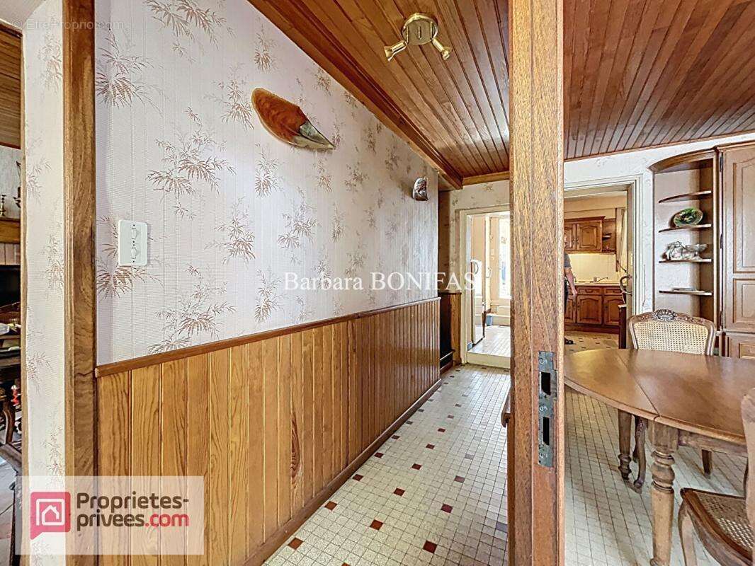 Maison à SAINT-SULPICE