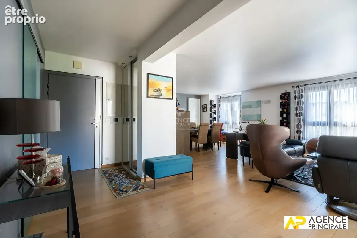 Appartement Maisons Laffitte 4 pièce(s) 93 m2 - Hyper centre - Balcon - Ascenseur - photo 7