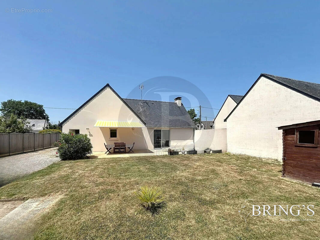 Maison à SAINT-LYPHARD