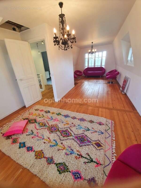 Maison à MONTMORENCY