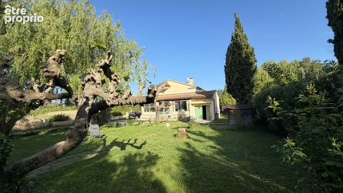 Villa traditionnelle sur 1035 m² de jardin exposé sud. - photo 15