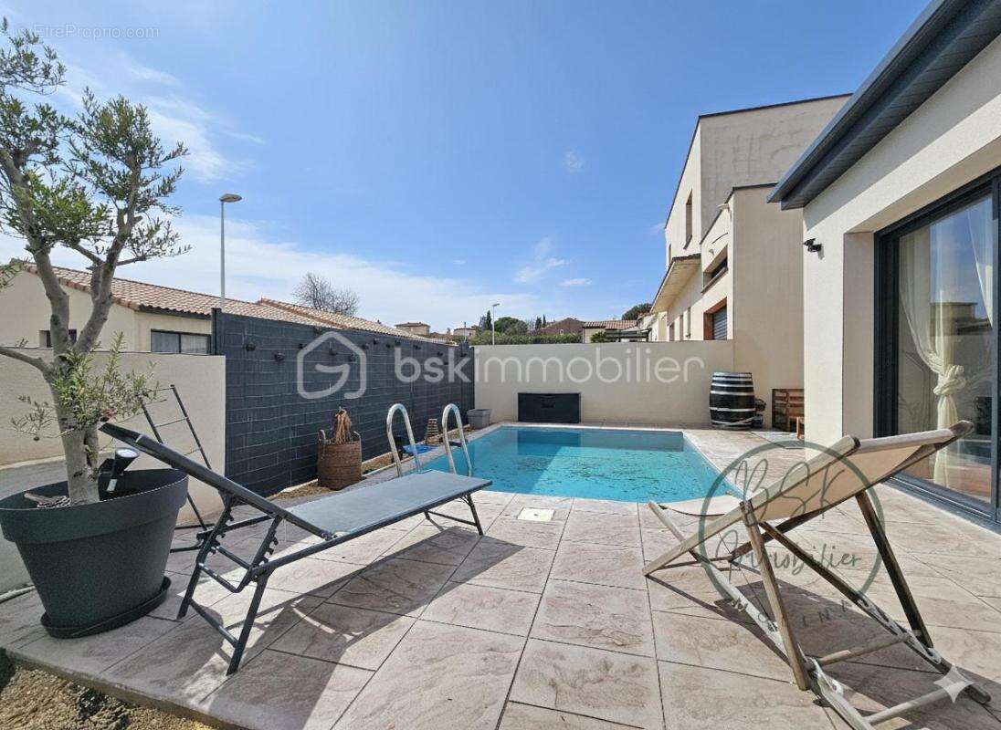 Maison à COLOMBIERS