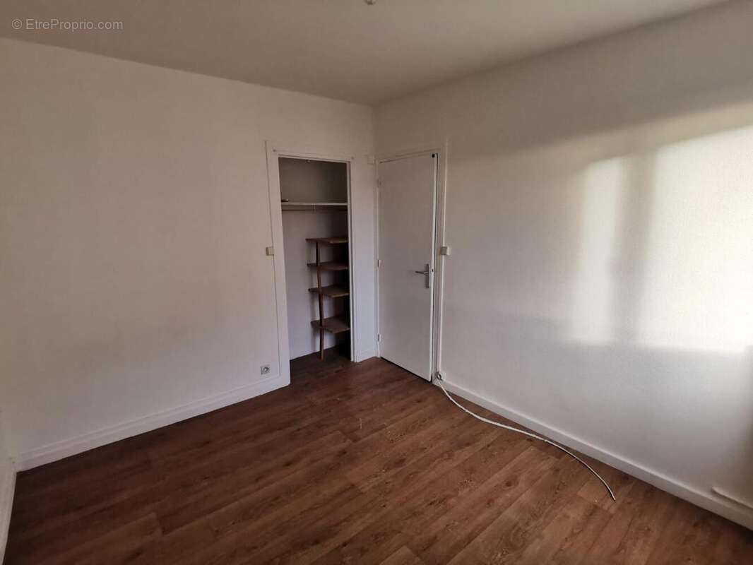   - Appartement à AUBENAS