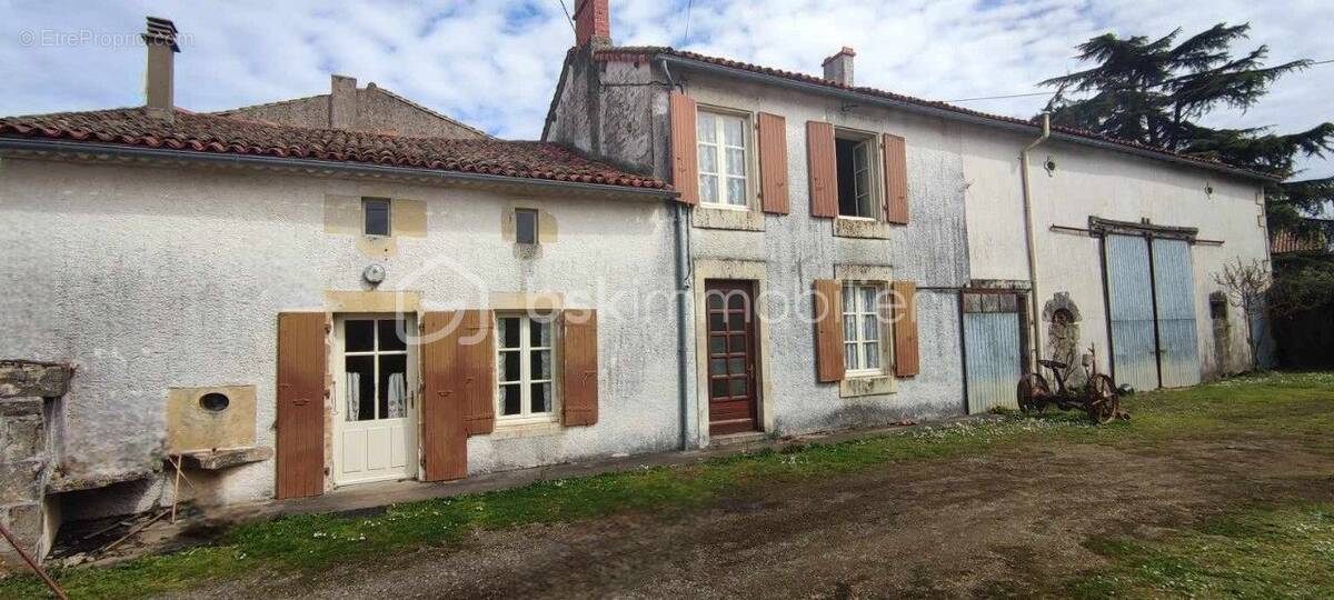 Maison à LES ALLEUDS