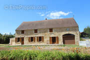 Maison à CHATEAUNEUF-VAL-DE-BARGIS