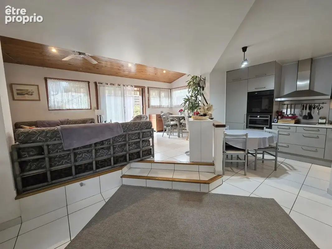 FONTAINE - Secteur Drac Exclusivite - Maison + Studio + annexes - photo 3