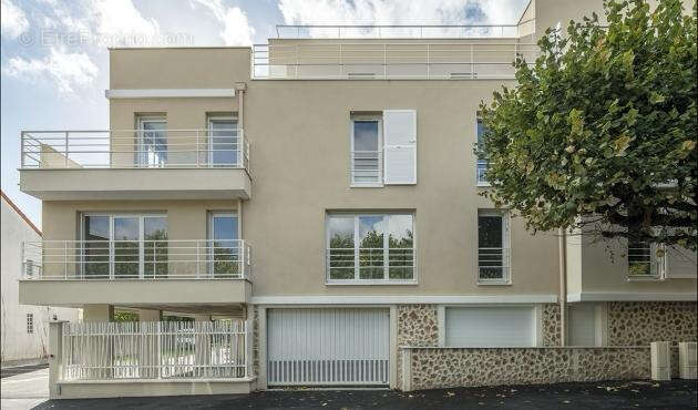 Appartement à VILLENEUVE-LE-ROI