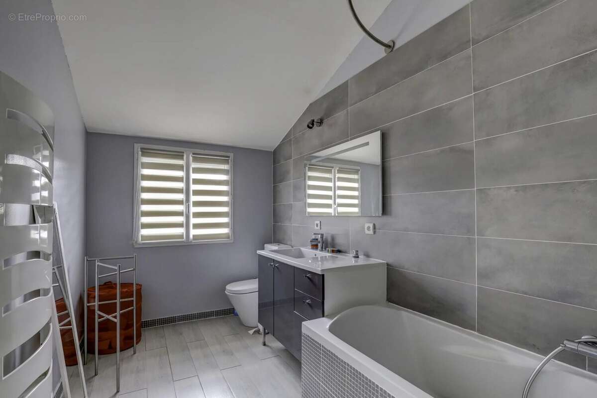 Maison à SAINT-JEAN