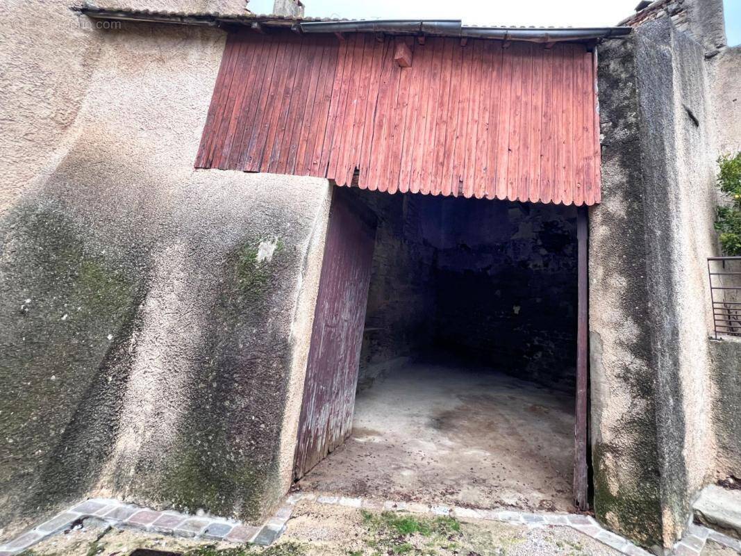 Maison à AIGUES-VIVES