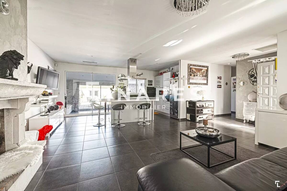 Maison à LES PENNES-MIRABEAU