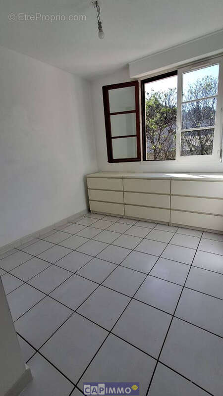 Appartement à LA VALETTE-DU-VAR