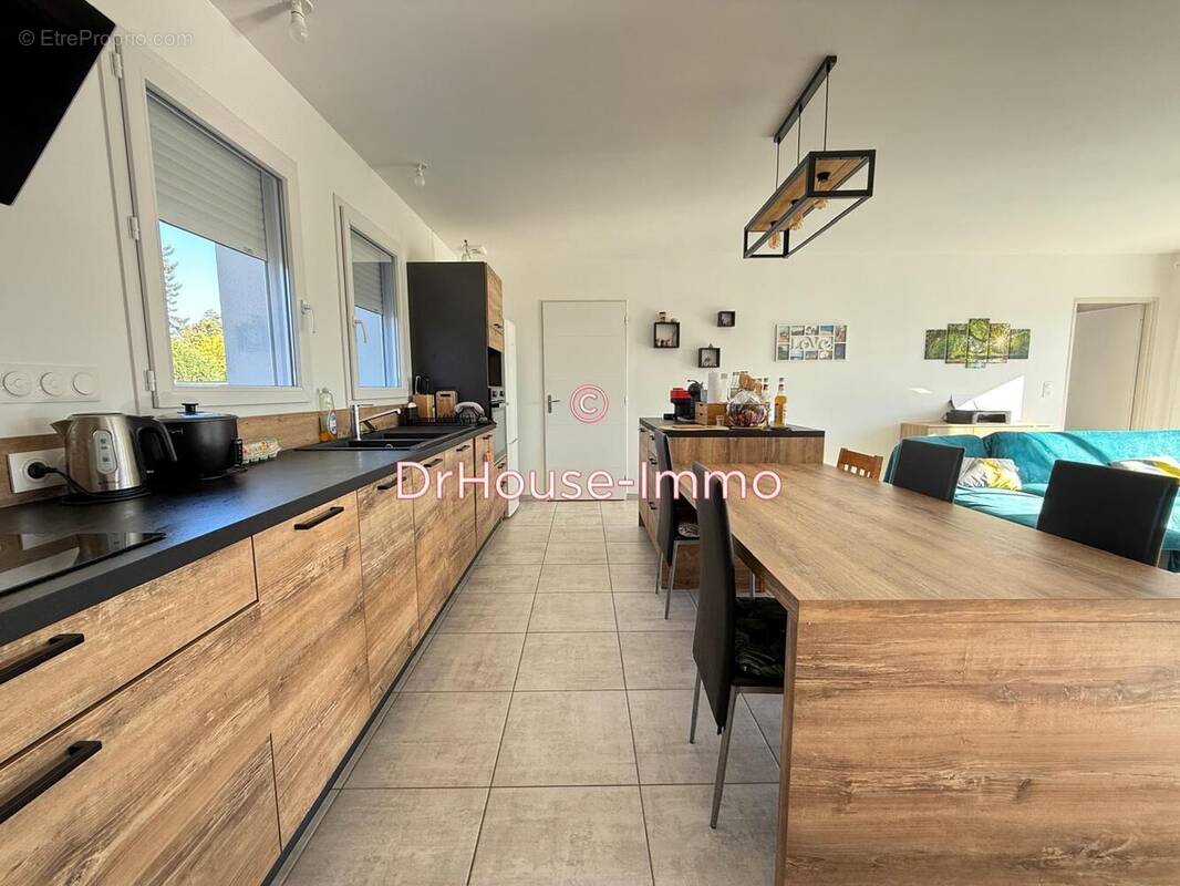 Maison à SAINT-SULPICE-ET-CAMEYRAC