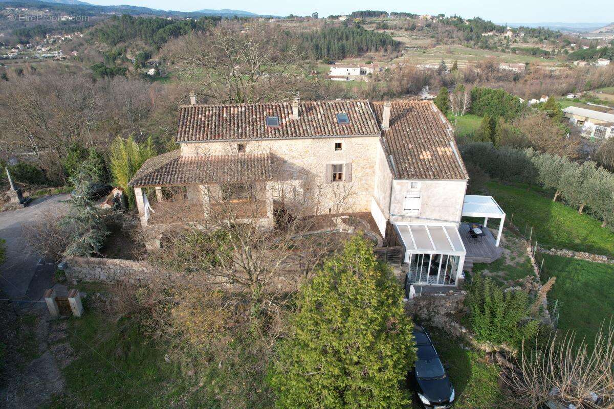 Maison à JOYEUSE