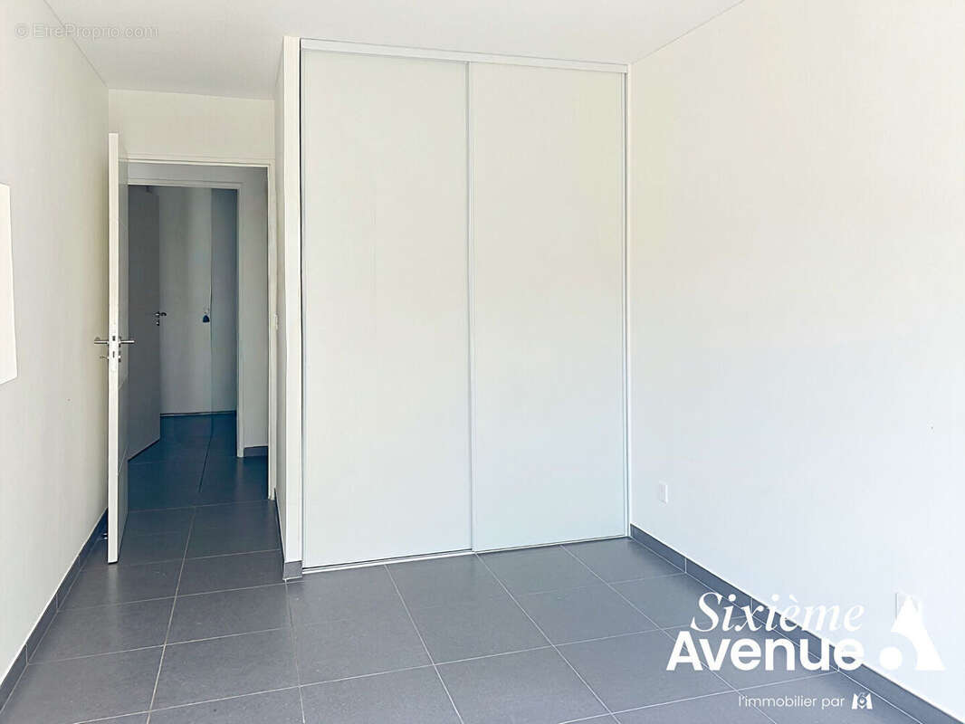 Appartement à Simandres 3 pièces 65 m² avec jardin privatif et double stationnement - photo 5