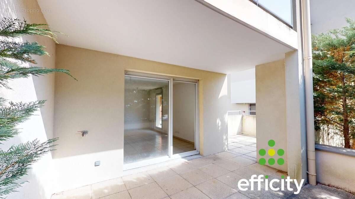Appartement à OULLINS