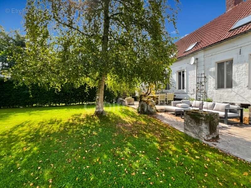 À vendre - hardinghen - propriété - surface totale - 690 m 2 -  maison principale 273 m2 -  2 gites - dépendance - garage - terr - photo 21