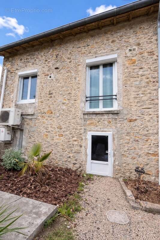 Maison à PONTAULT-COMBAULT