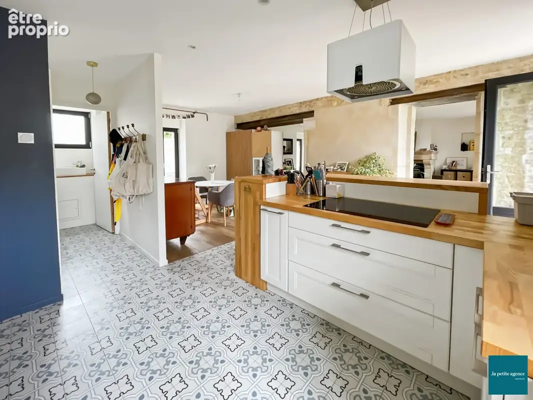 Maison 6 pièces 165 m² à vendre à Douvres-La-Delivrande (14440) - photo 5