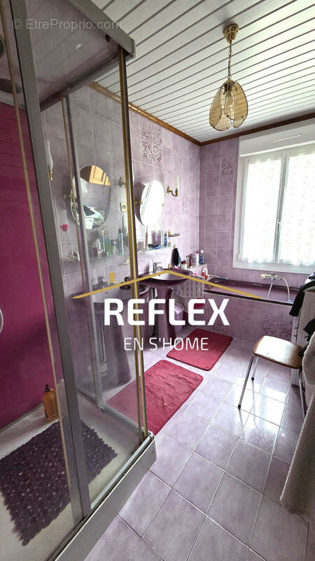 Maison à NEUVILLETTE