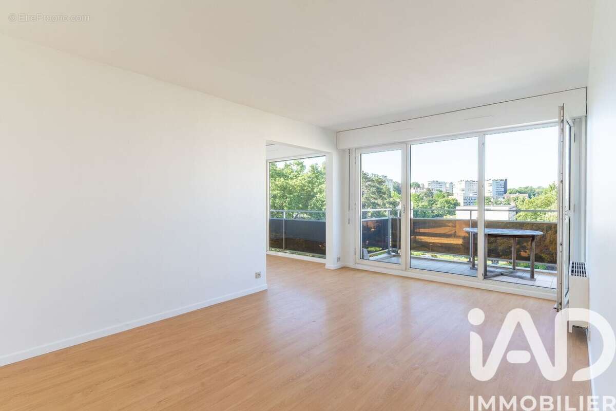 Photo 9 - Appartement à POISSY