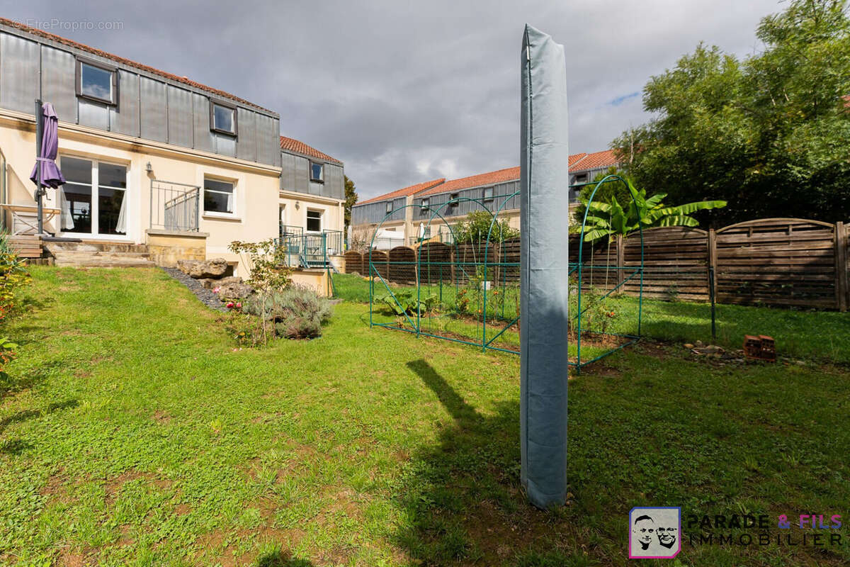 Maison à MALZEVILLE