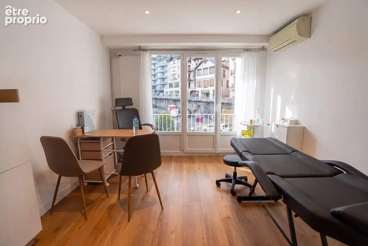 Appartement 94 m² à Evian-Les-Bains  - photo 8