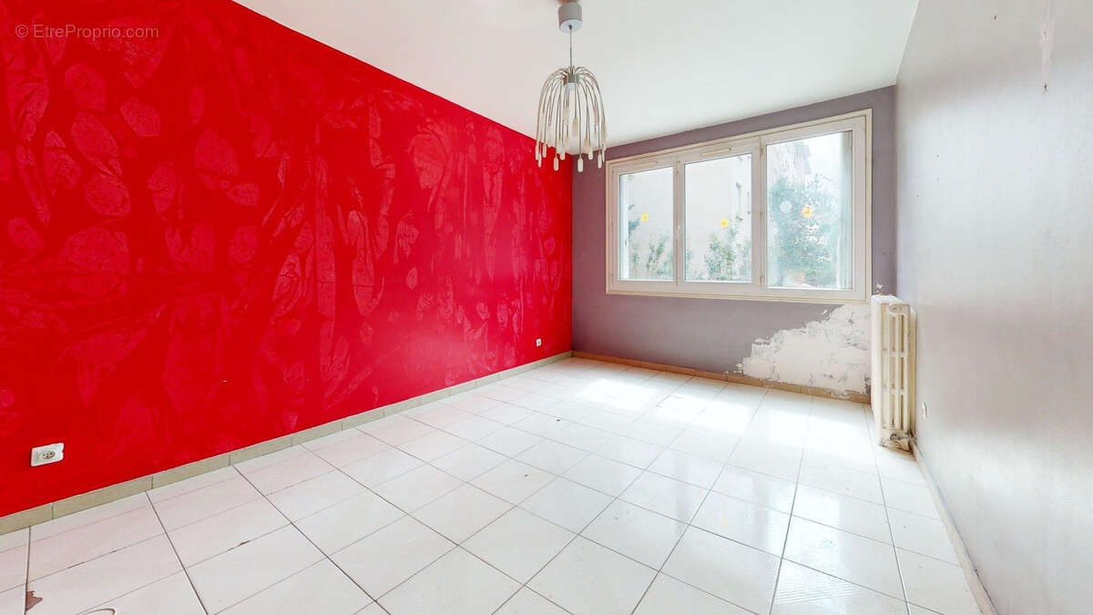 Appartement à LE BLANC-MESNIL