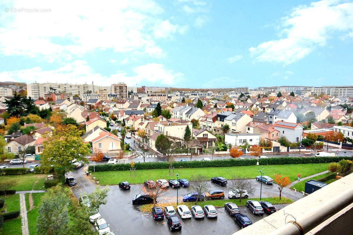 Appartement à FRESNES