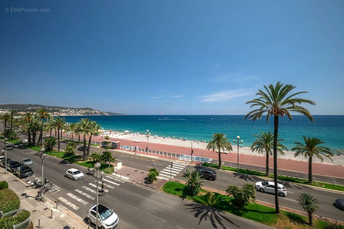 Nice Promenade des Anglais - 3 pièces à rénover - Vue Mer - photo 33