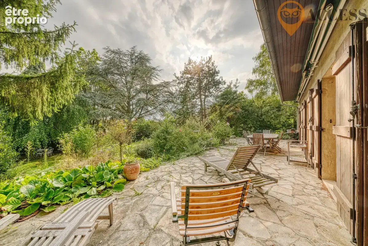 DEUIL-LA-BARRE - Belle maison bourgeoise de 300m2! - photo 13
