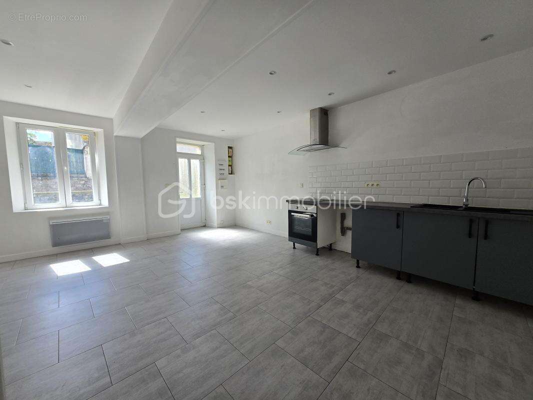 Maison en pierres entre Nogent sur seine et Provins - photo 5