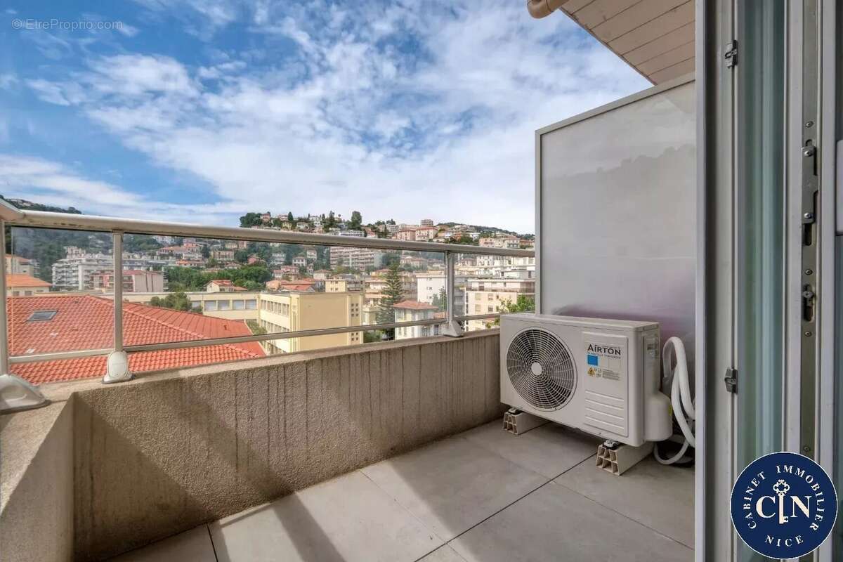 Appartement 93 m² à Nice  - photo 2