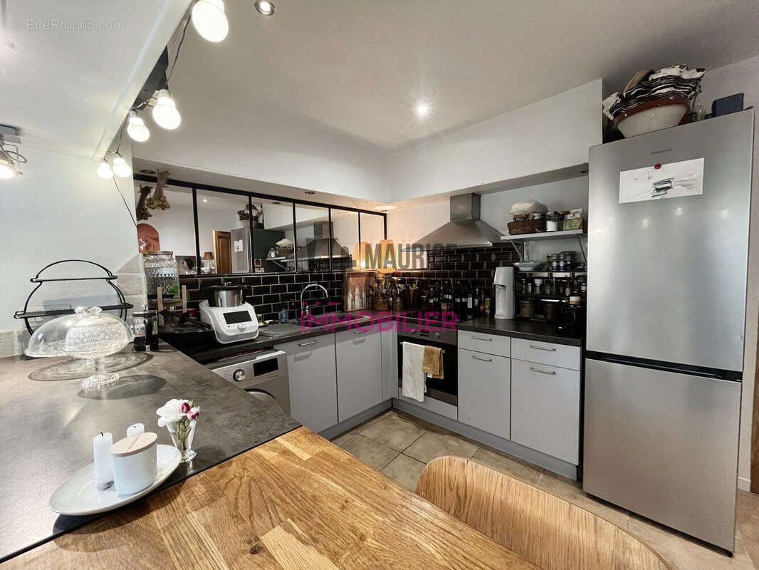 Appartement à L'ISLE-SUR-LA-SORGUE