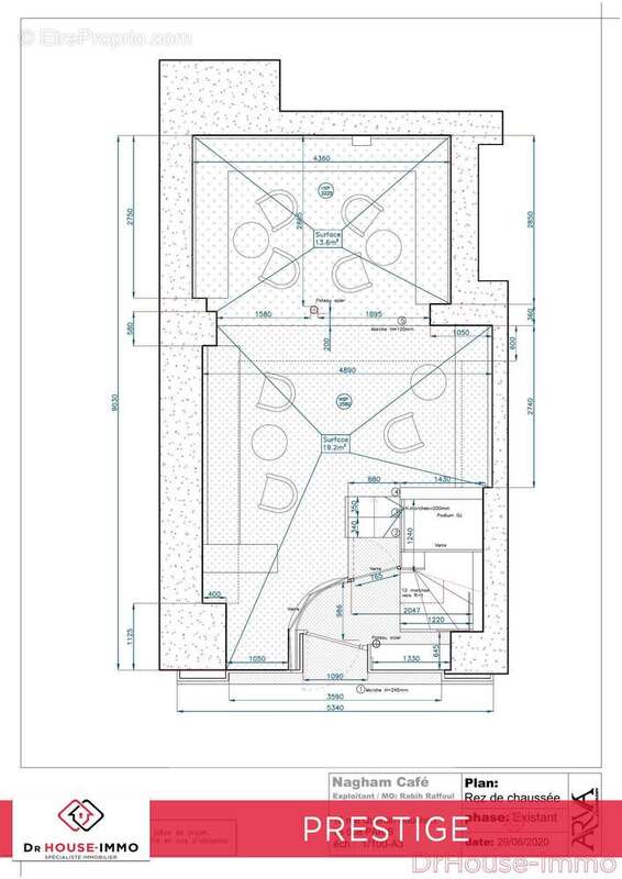 Commerce à PARIS-8E