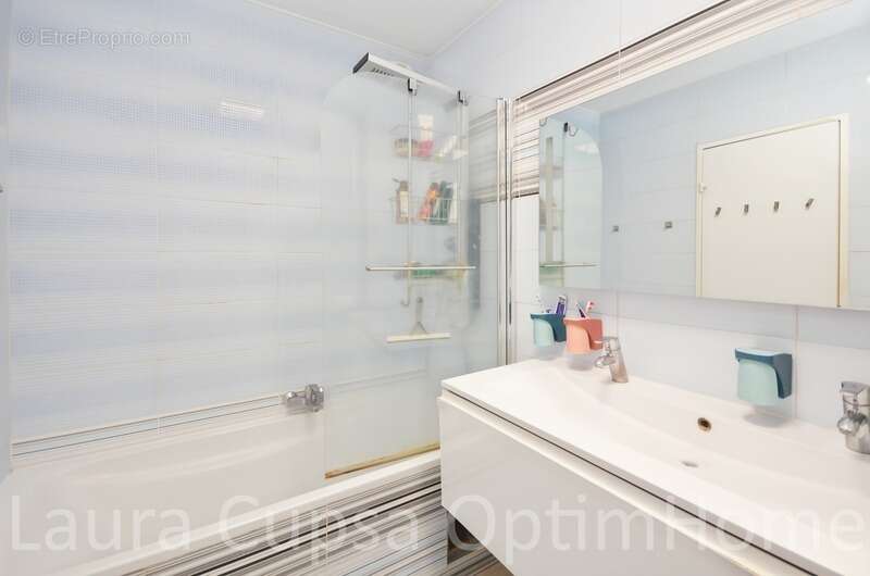 Appartement à BOURG-LA-REINE