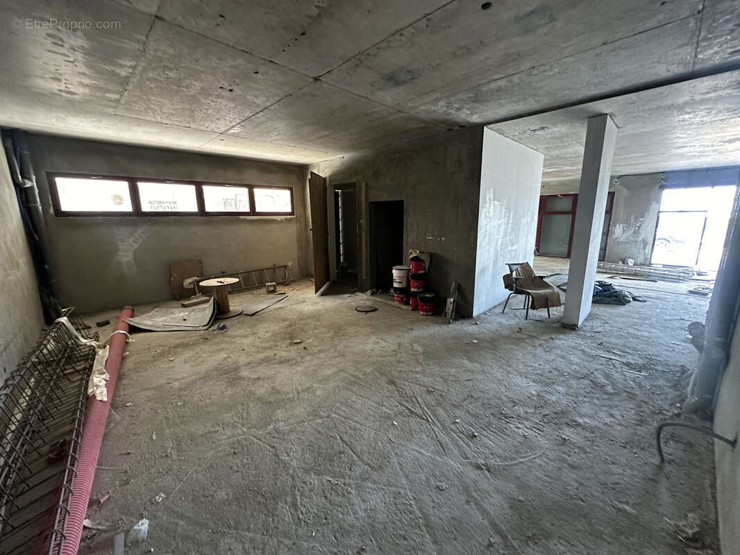 Commerce à SAINT-MARTIN