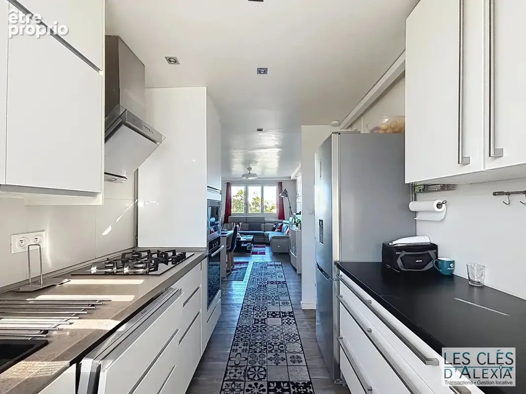 – t3 -villeurbanne - traversant de 58,31 m² – vue dégagée - photo 4