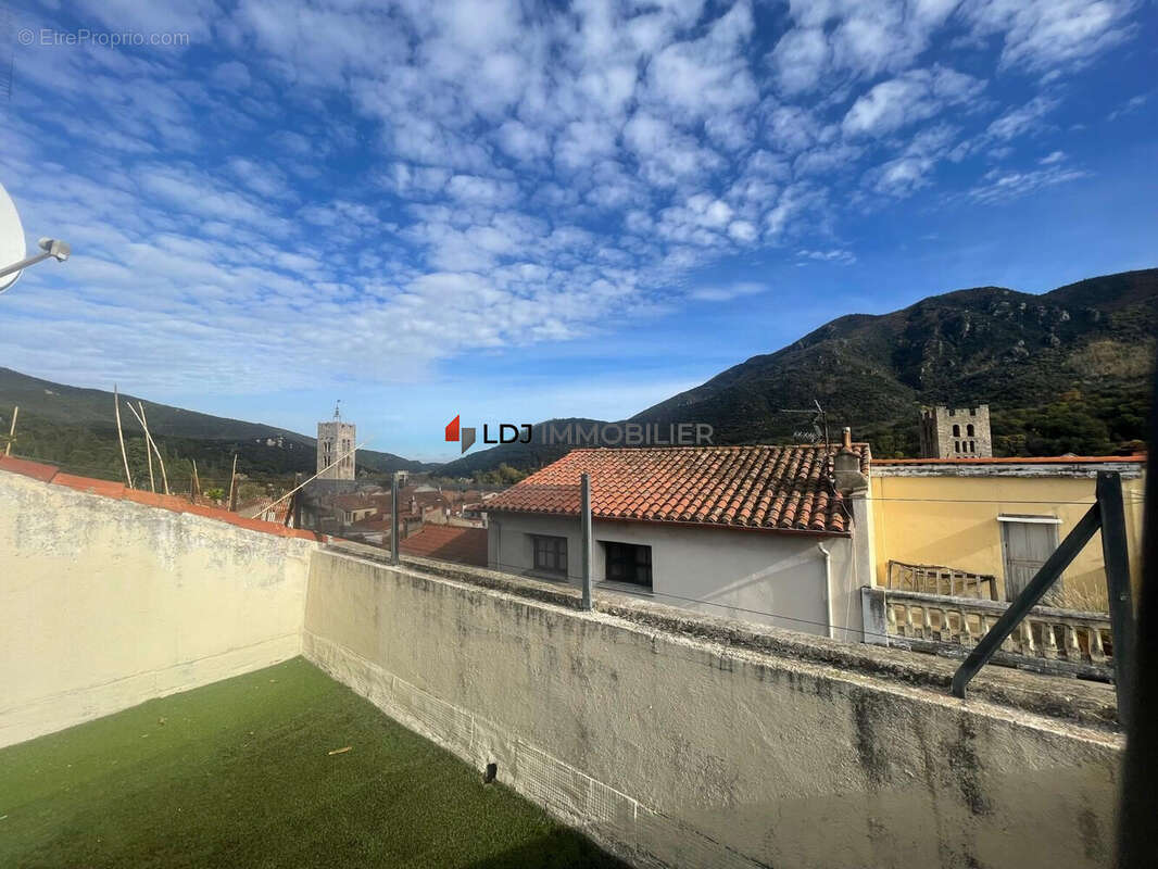 Appartement à ARLES-SUR-TECH