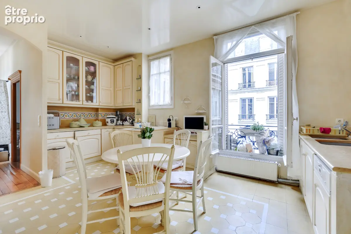 Appartement Paris 6 pièce(s) 213 m2 - photo 6