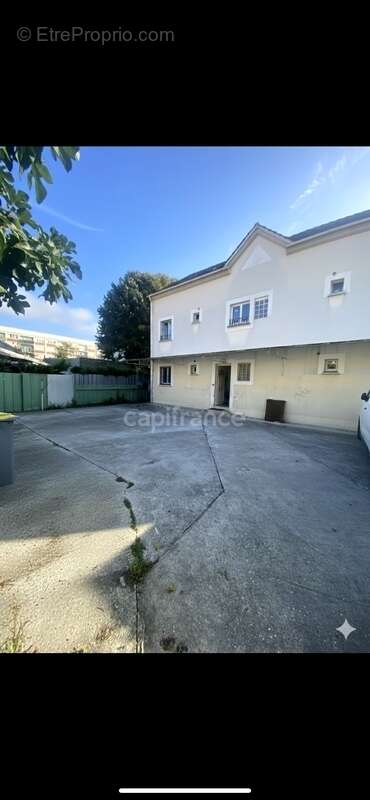 Appartement à VILLIERS-LE-BEL