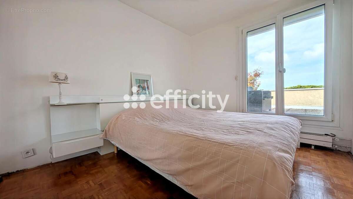 Appartement à TORCY