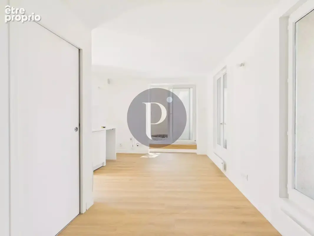 SCEAUX STUDIO 19 m² et un extérieur ! - photo 3