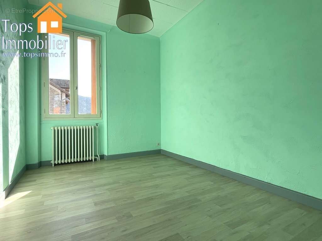 Maison à VILLEFRANCHE-DE-ROUERGUE