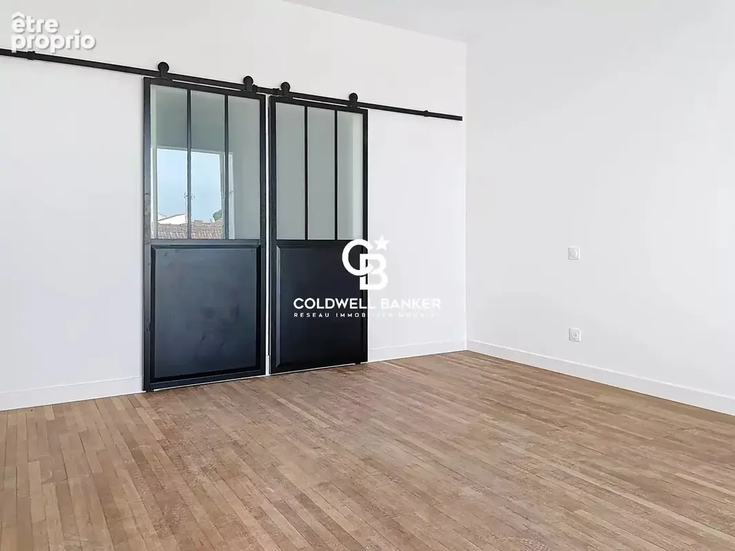 Fétilly – Maison entièrement rénovée & climatisée, le confort moderne à deux pas du centre - photo 11