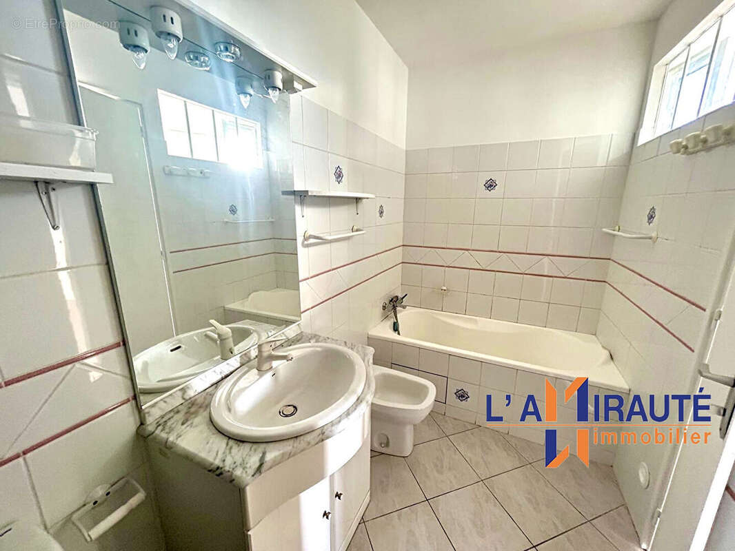 Appartement à HOUILLES