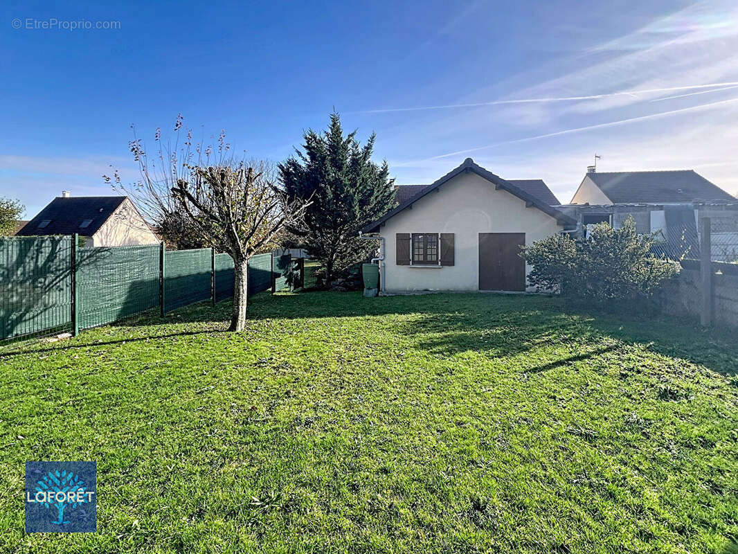 Maison à CORBEIL-ESSONNES